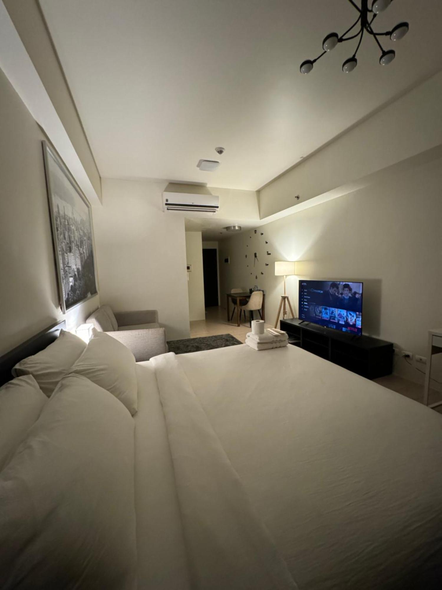 81 Newport Blvd Cluster 4 Unit B 3Rd Flr By Rechelle Nunag Пасай Экстерьер фото